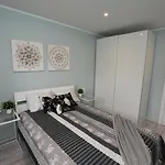 Dreamer Apartment